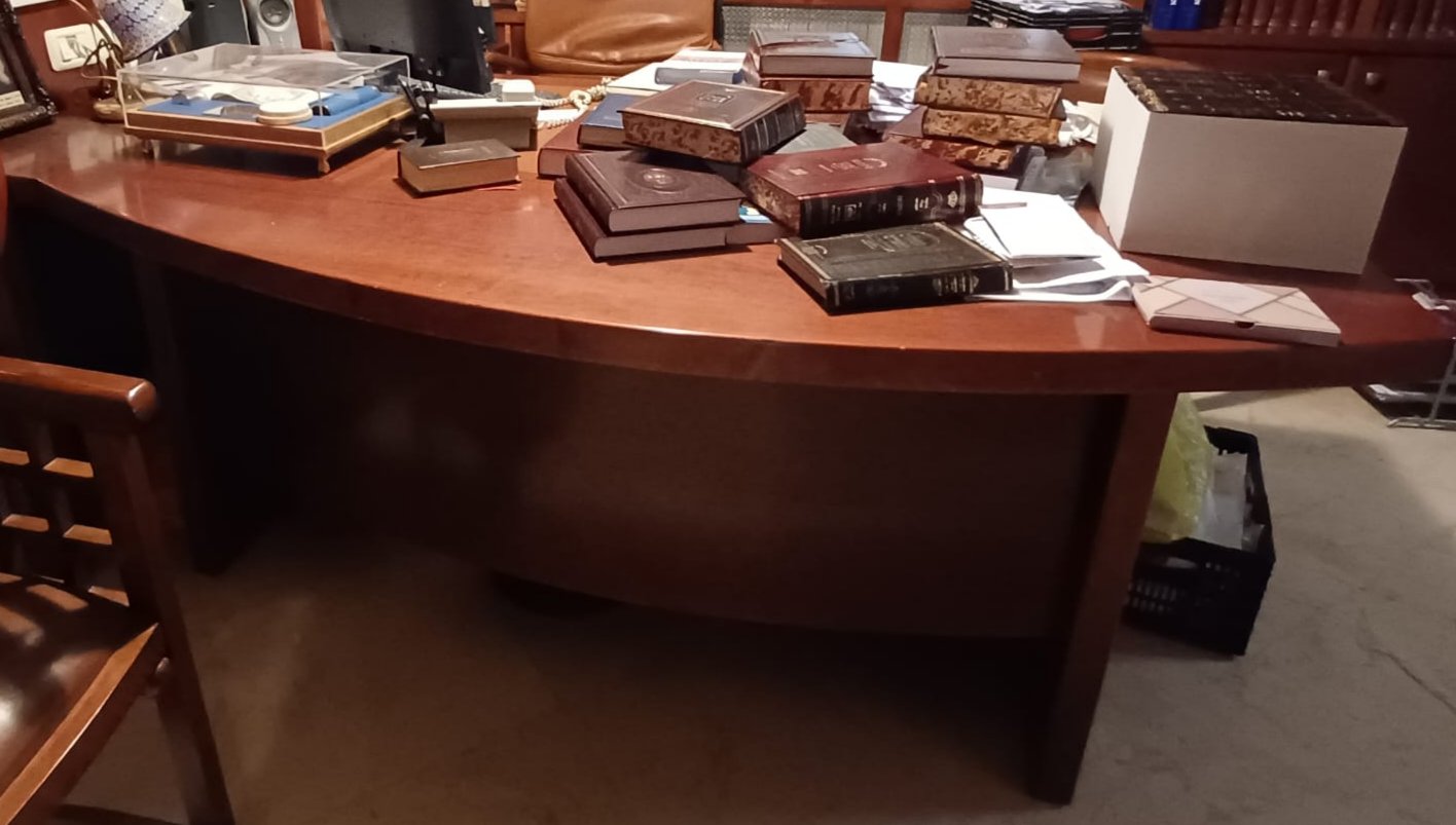 Desk