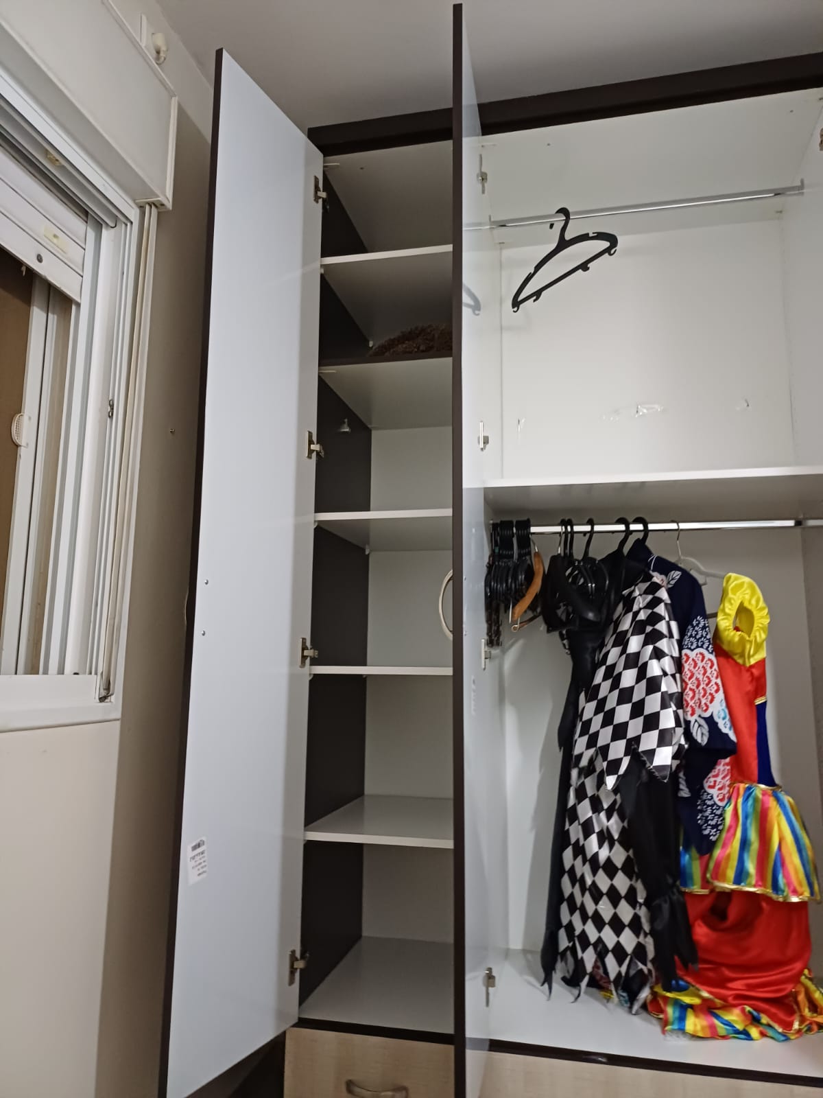 9-Door Closet